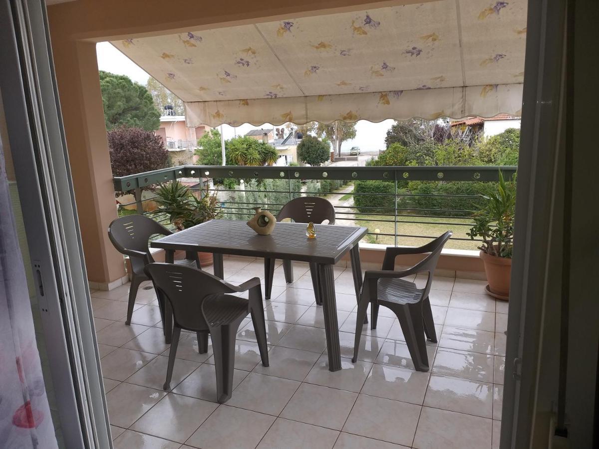 Ostria Seaside Apartments Patras Ngoại thất bức ảnh