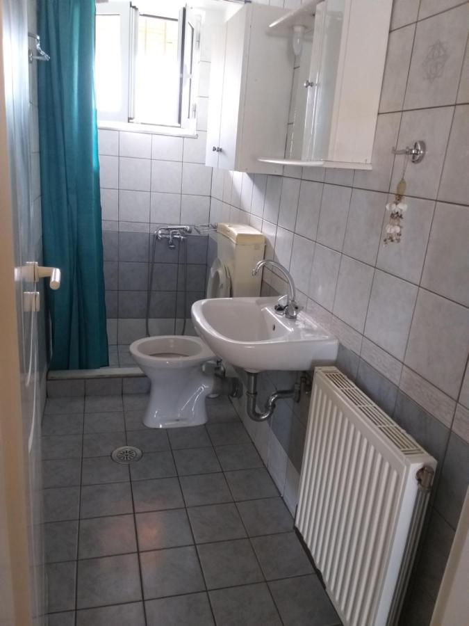 Ostria Seaside Apartments Patras Ngoại thất bức ảnh