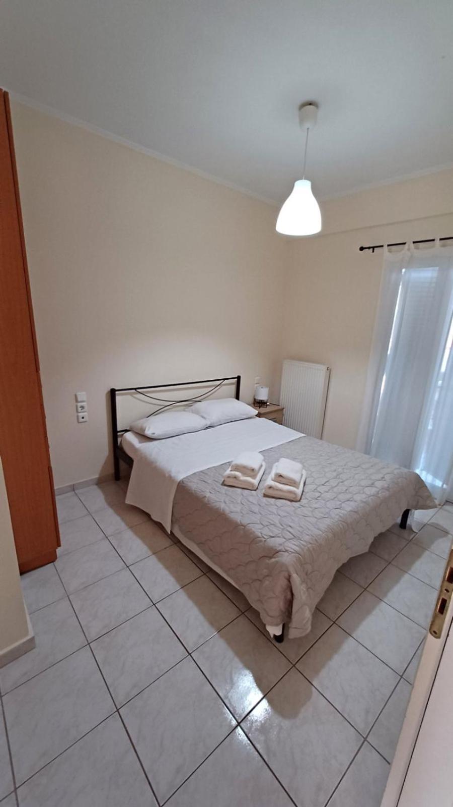 Ostria Seaside Apartments Patras Ngoại thất bức ảnh
